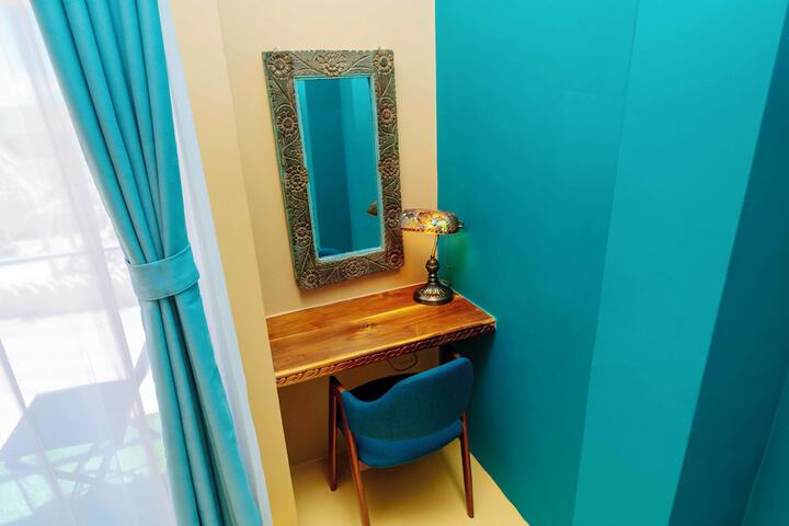 Room 28 of 116