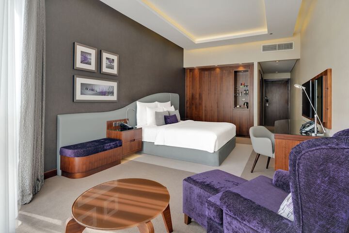 Room 20 of 277
