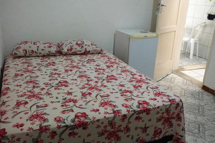 Room 3 of 10