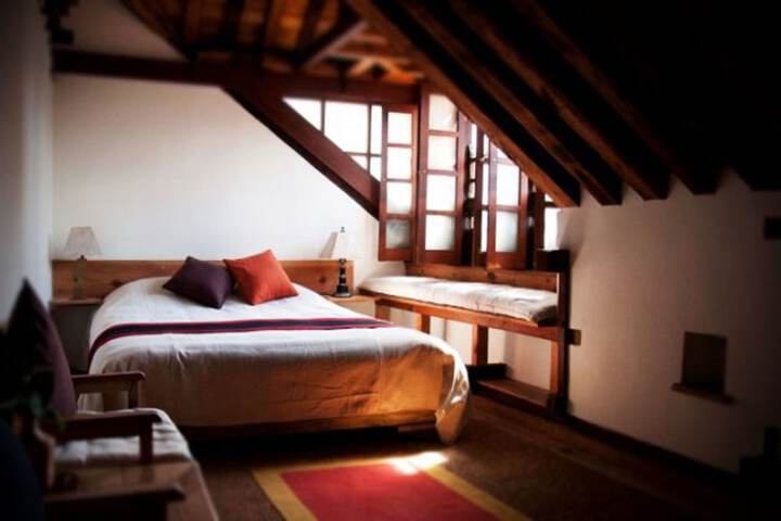 Room 4 of 31