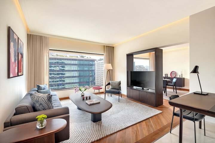 Room 83 of 150