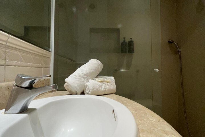 Bathroom Interior Photo