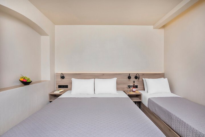 Room 10 of 55
