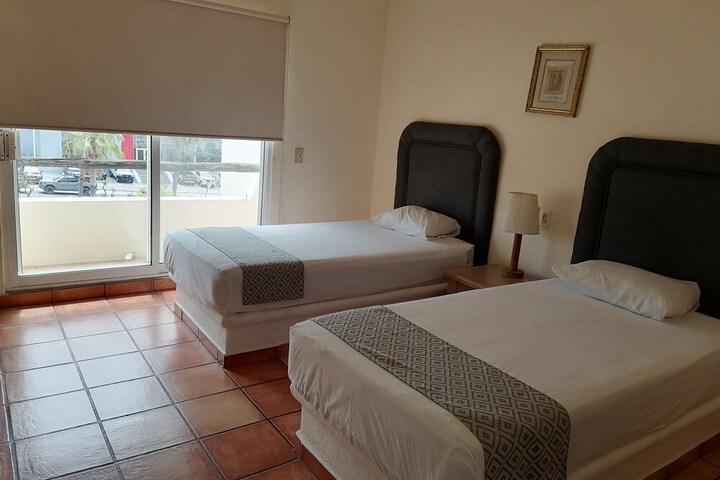 Room 26 of 109