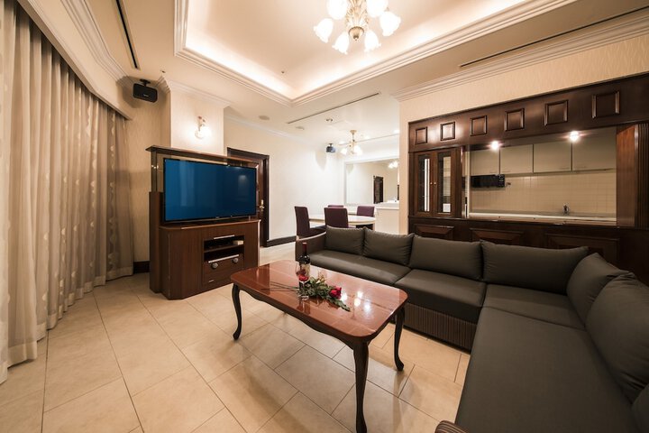 Room 34 of 63