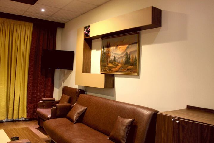 Room 62 of 119