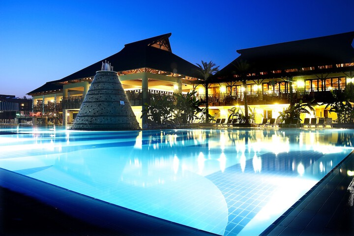 Pool 34 of 202