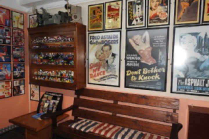 Hotel Interior 44 of 204