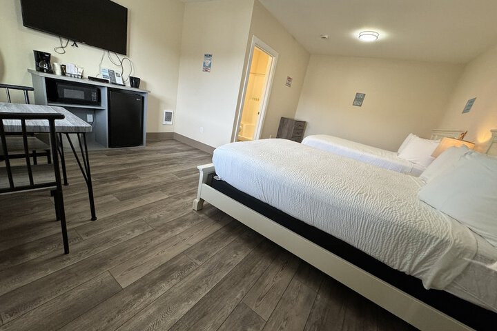 Room 60 of 136