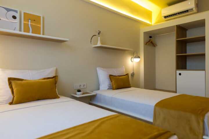 Room 36 of 67