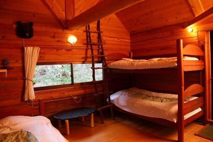 Room 5 of 43