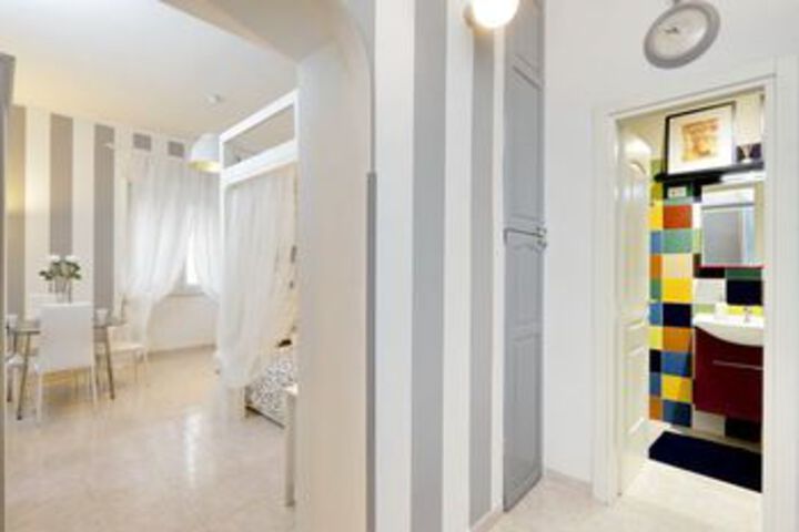 Room 20 of 38
