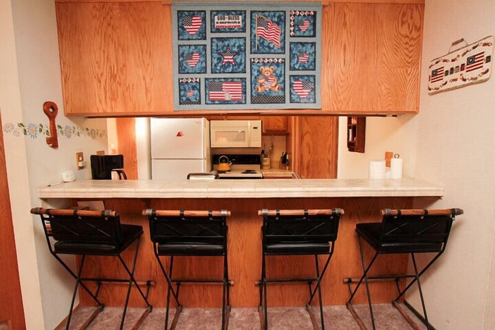 Room 13 of 35