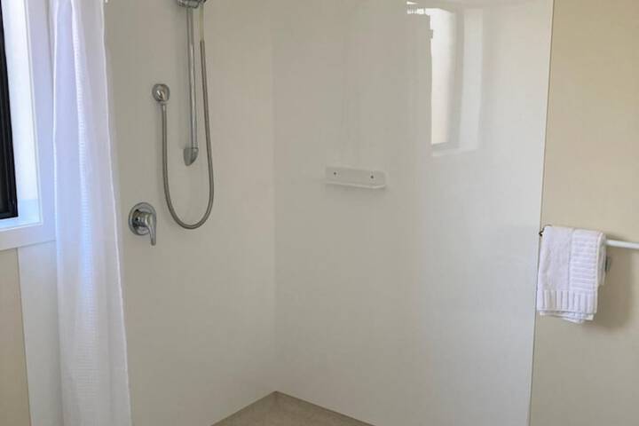 Room 26 of 42
