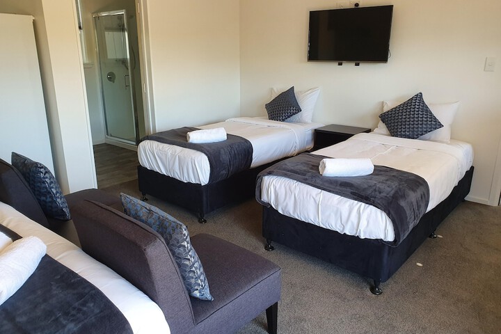 Room 14 of 113