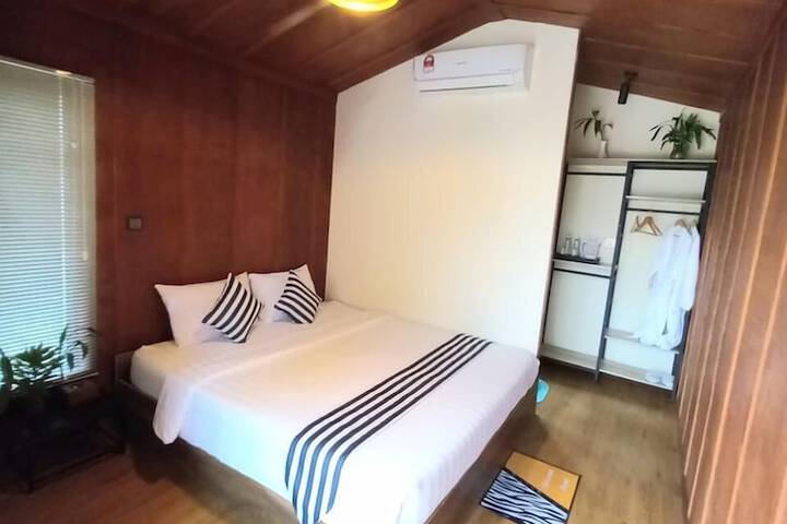 Room 62 of 161