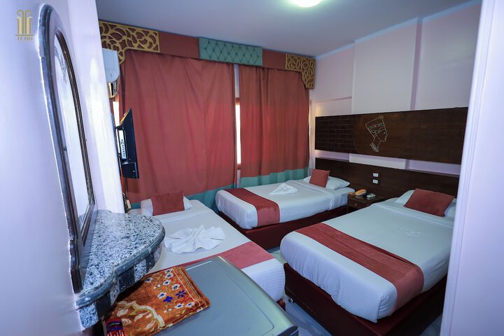 Room 14 of 48