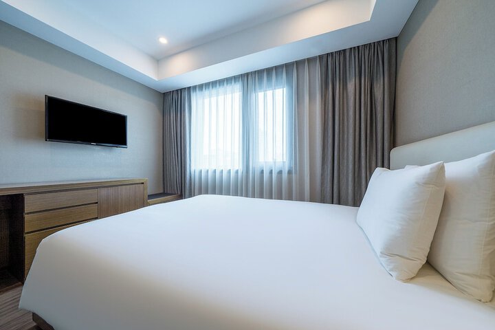 Room 41 of 79