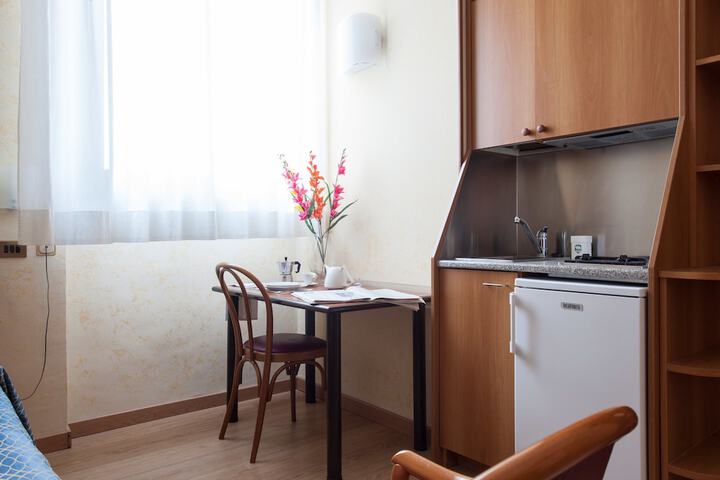 Private kitchenette
