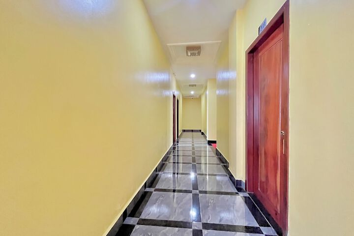 Hotel 3 of 72
