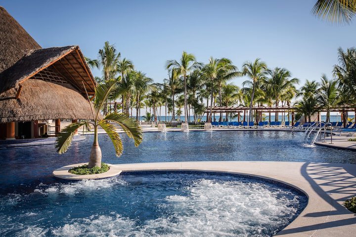 Pools & Facilities