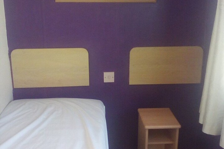 Room 10 of 45