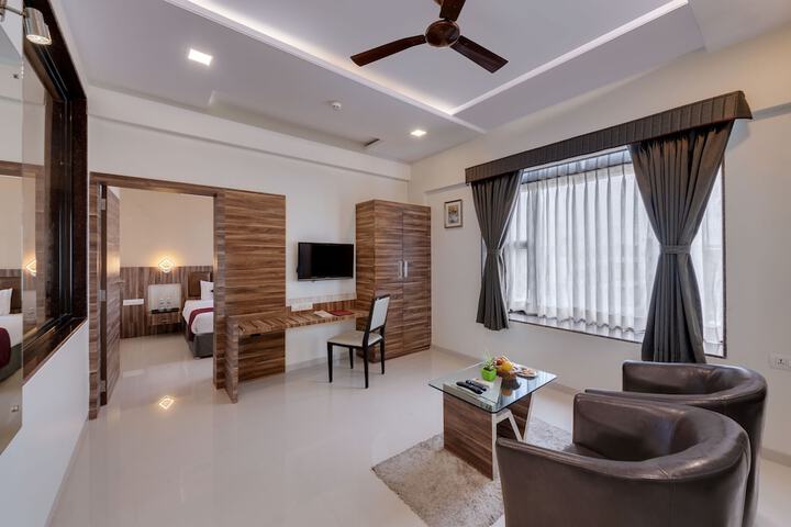Room 29 of 65