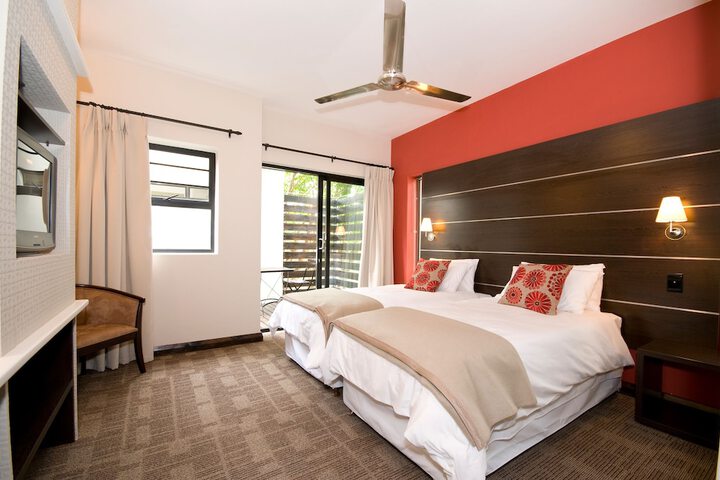 Room 7 of 40