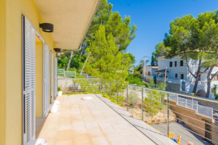Terrace/Patio 2 of 35