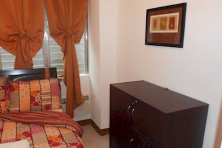 Room 6 of 21