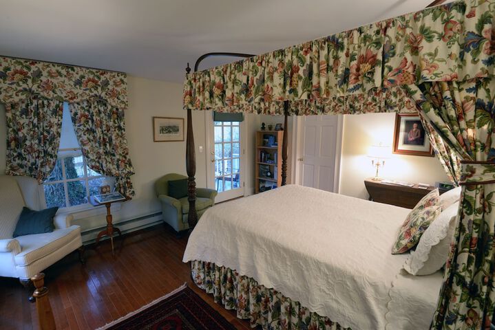 Room 12 of 50