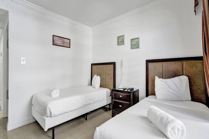 Room 209 of 723