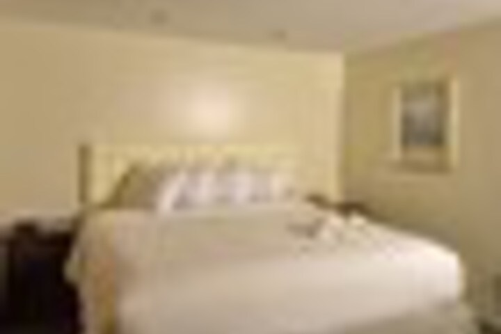 Room 92 of 207