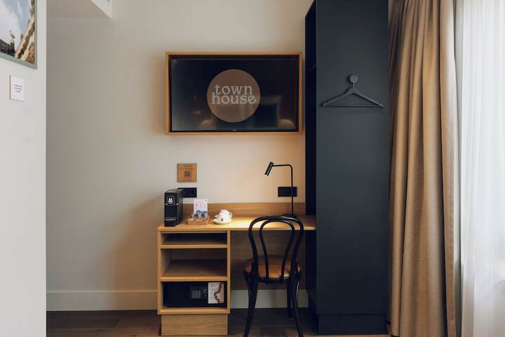 Room 18 of 56