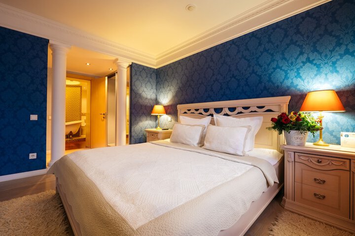 Room 20 of 54