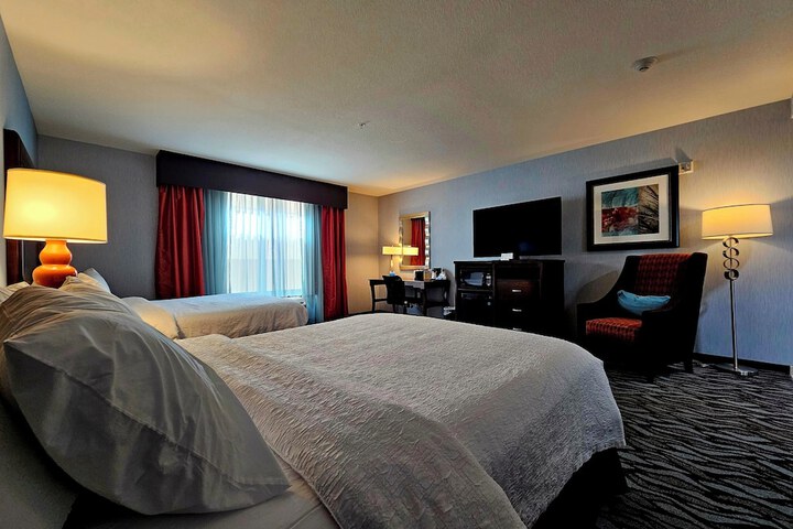 Room 16 of 36