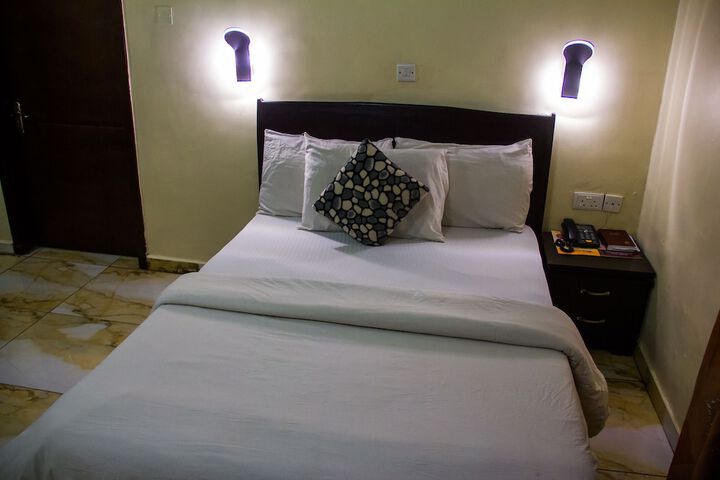 Room 15 of 58