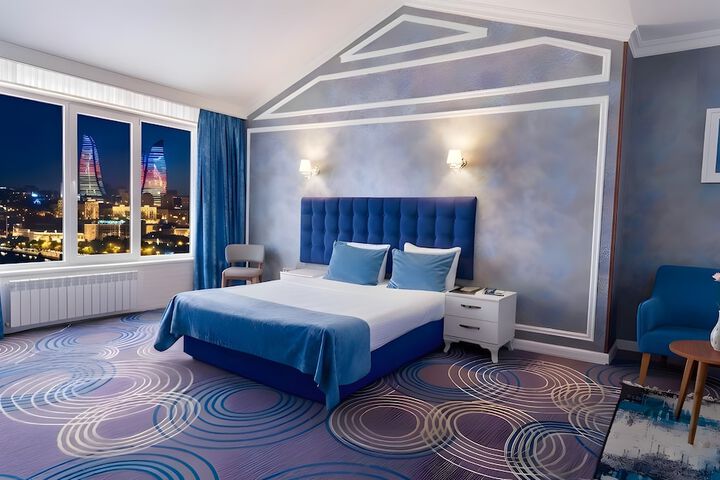 Room 9 of 24