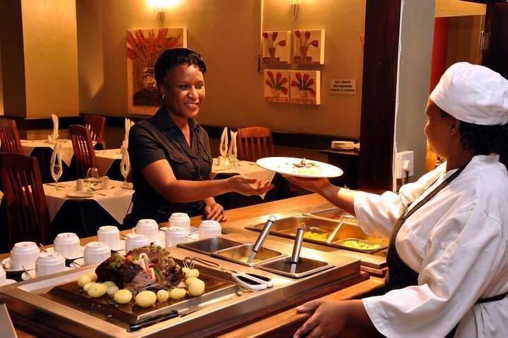 Dining Photos