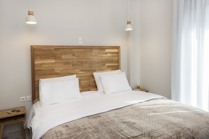 Room 30 of 63