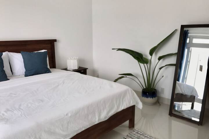 Room 14 of 26