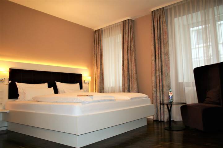Room 29 of 182