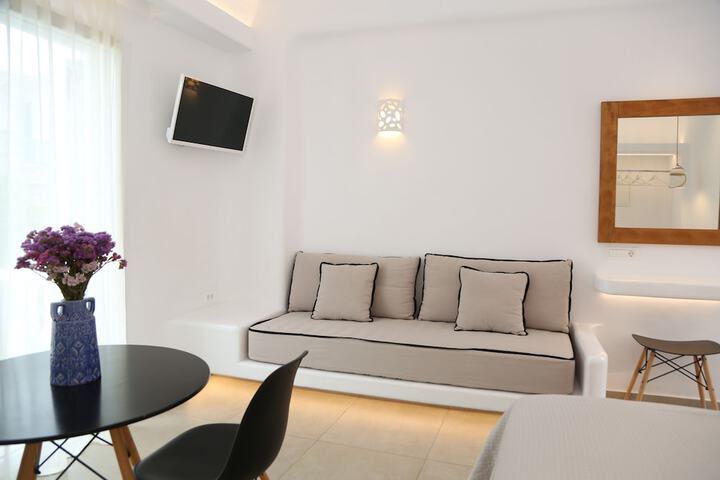 Room 82 of 187