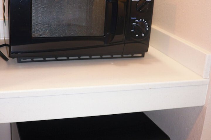 Mini-refrigerator