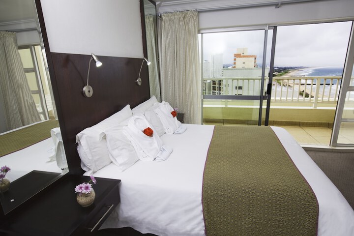 Room 10 of 118