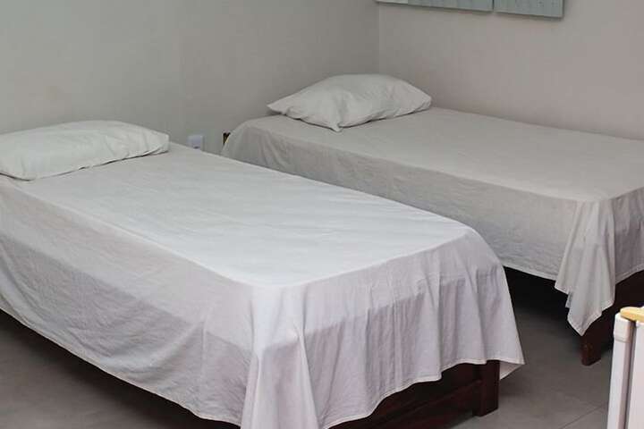 Room 6 of 8