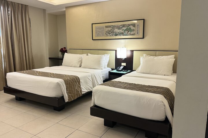 Room 16 of 65