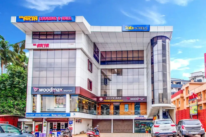FabHotel Sai Arya