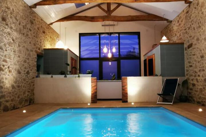 LEscale du Bocage Piscine couverte chauffée