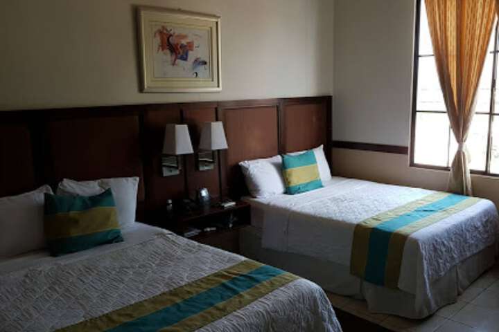Room 5 of 22
